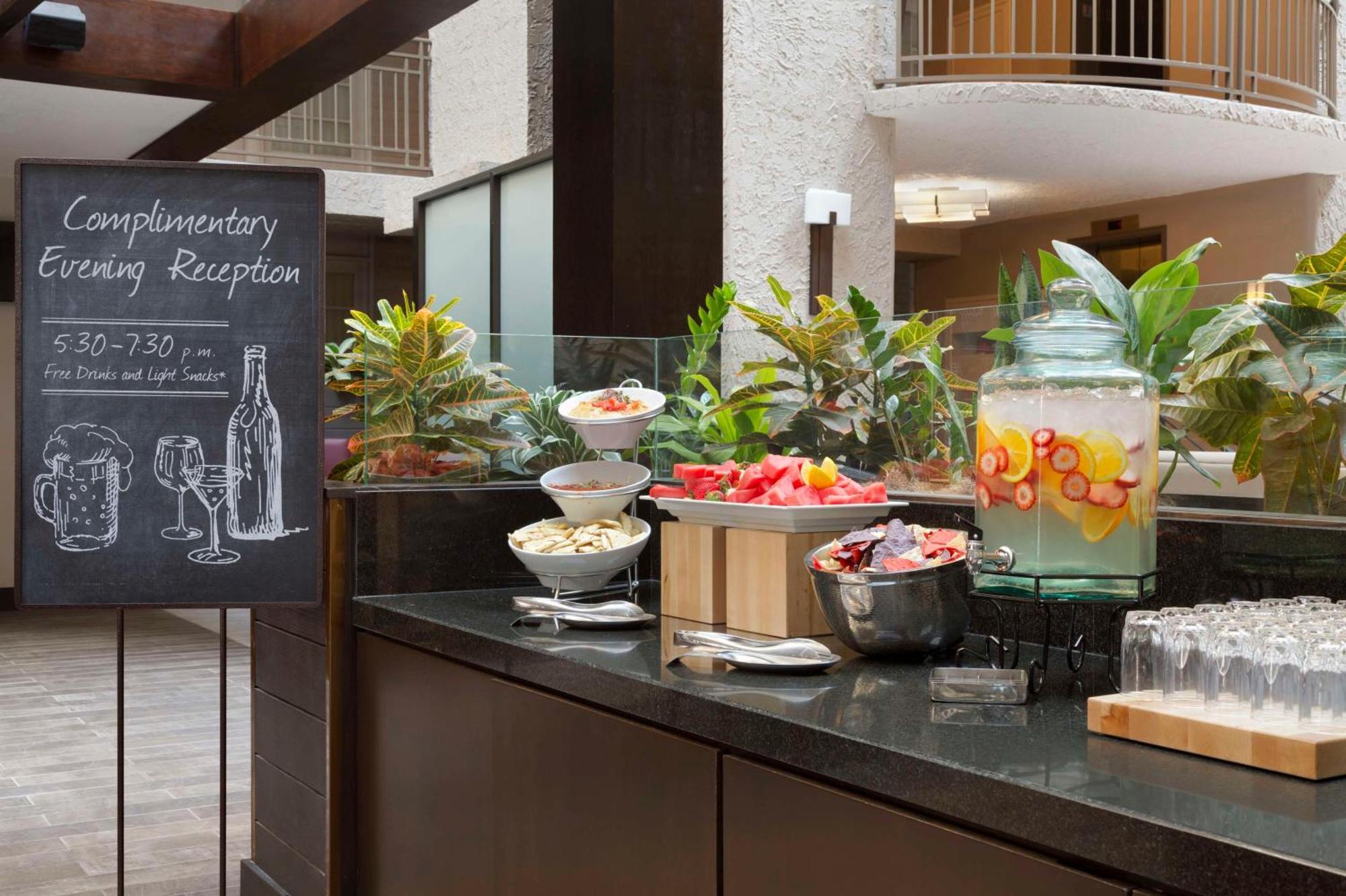 Embassy Suites By Hilton El Paso Ngoại thất bức ảnh